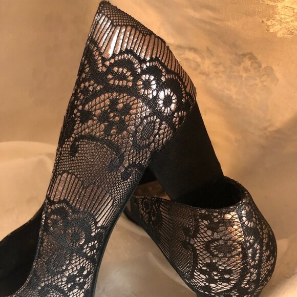 Black and Silver Lace Look Toeless Pump - Picture 15 of 16
